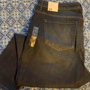 Brand New! 💙 Ultimate Stretch Skinny Jean!